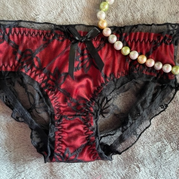 COPY - Petite Christmas Satin and lace panties. - Picture 1 of 10